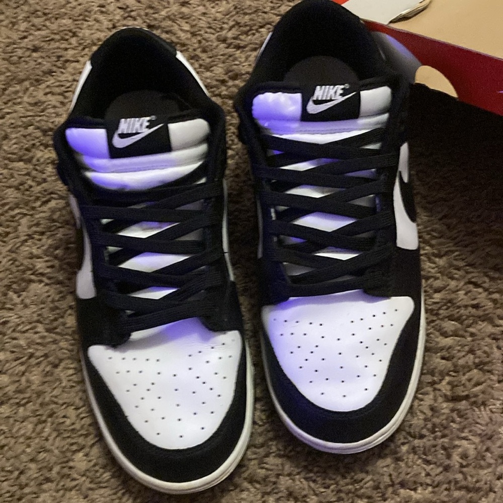 panda dunks - Picture 3 of 3